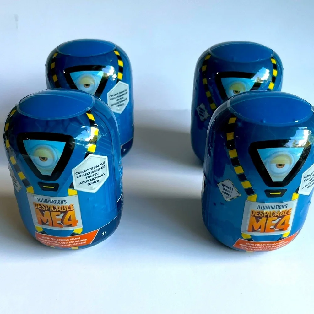 Set4 - Despicable Me 4 Mini Collectible Figures